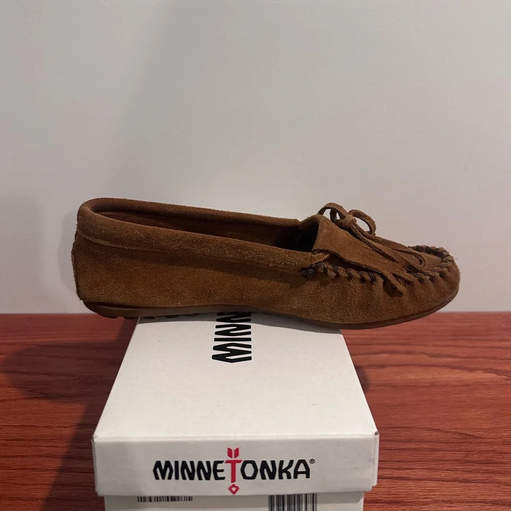 Minnetonka Moccasin Leather Kilty Moccs GUC - Picture 5 of 10